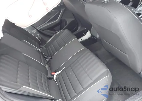 2024 Volkswagen Jetta 1.5T Sport z USA, uszkodzony, nr VIN 3VWBM7BU2RM079989